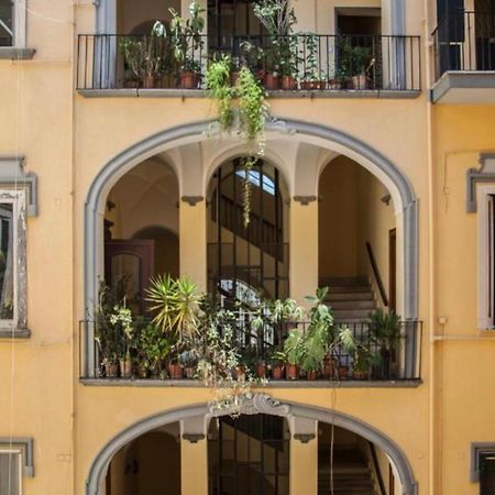 Casa Tua Museo Apartment Наполи Екстериор снимка